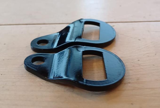 Triumph Front Fork Stay Mudguard /Pair