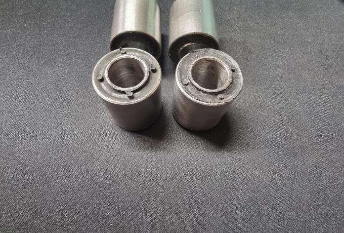 Norton P11 / P11A /G85 Lager für Hinterradschwinge Set von 4 Stück