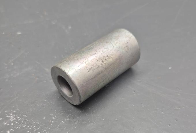 Distance Piece Bottom Engine Fitting Triumph