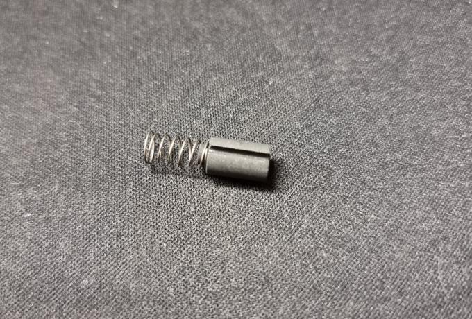 Brush earth early magdyno. MO1 Lucas NOS