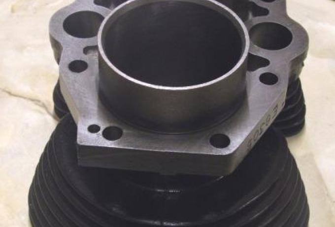 Triumph Cylinder Barell 9-Stud, T120/TR6/6T 1963-72 . machining defect