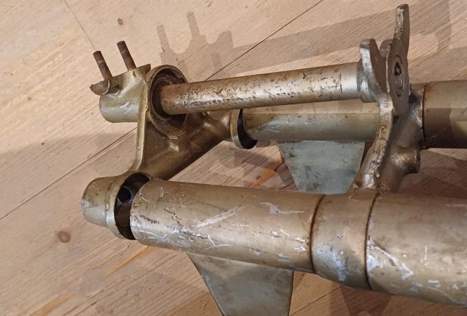 AJS/Matchless G3L Fork crown. Head Stem. Handlebar Lug used
