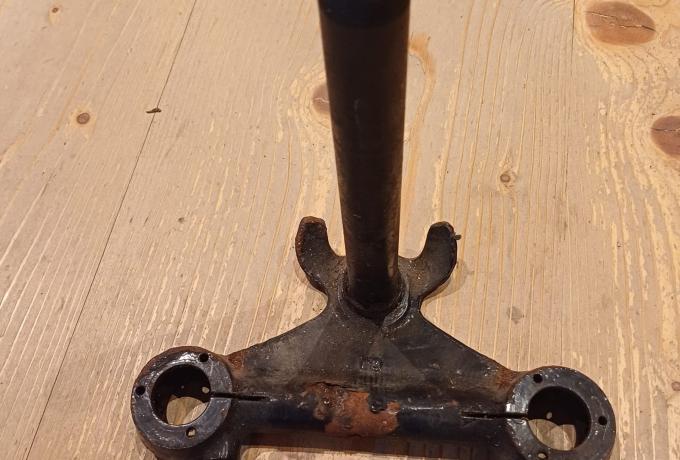 AJS/Matchless G3L Bottom Yoke. Head Stem. used