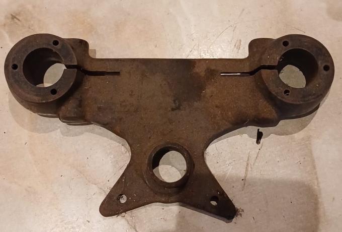 AJS/Matchless Bottom Fork yoke used f. 1 1/8" fork stanchions