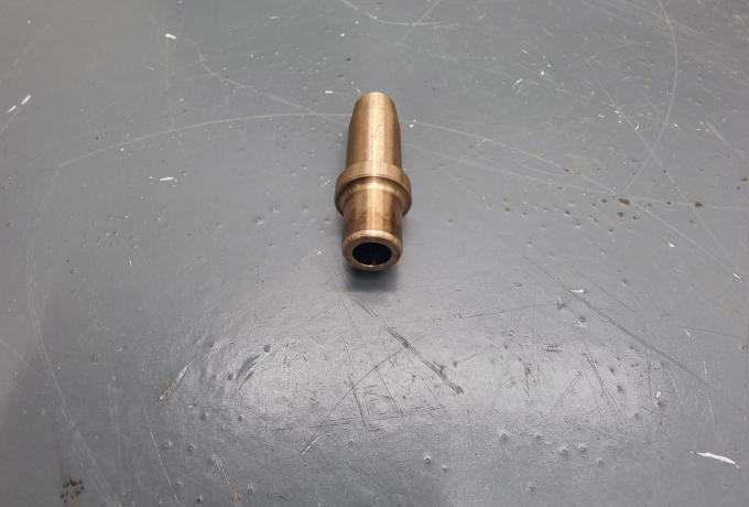 Triumph T100. 5T. 6T. T120. T110. Valve Guide 030