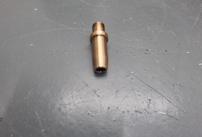 Triumph T100. 5T. 6T. T120. T110. Valve Guide 030