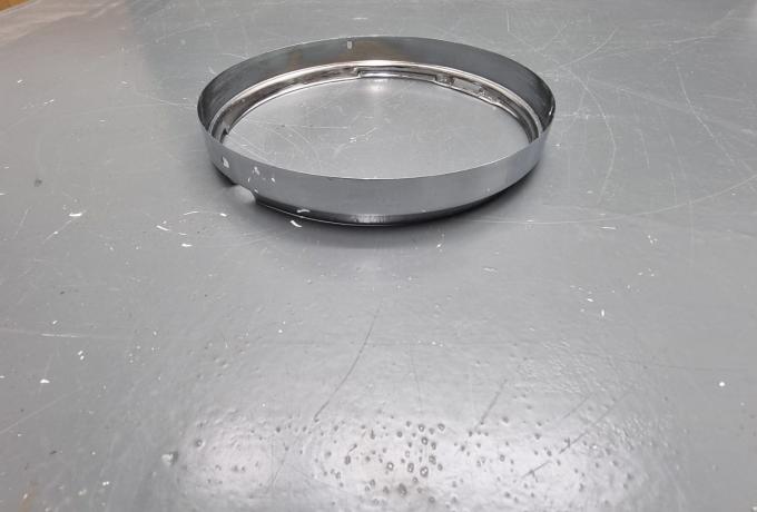 Lucas Replica Inner Headlamp Rim 7" chromed. 
