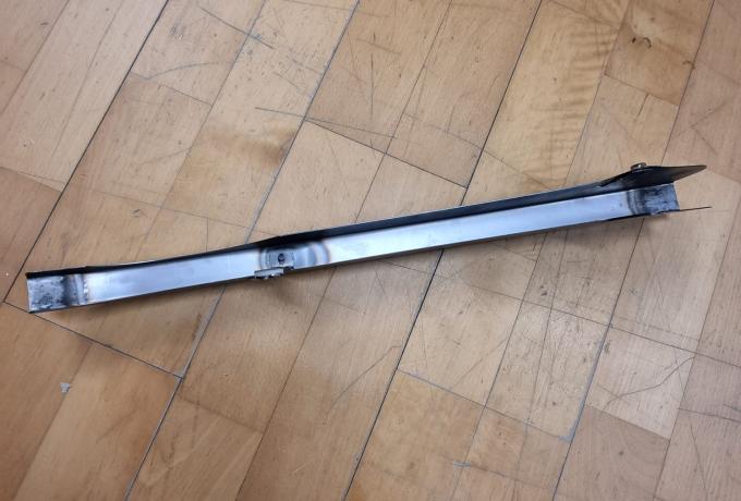 Triumph. Chainguard Triumph Oil in Frame. 