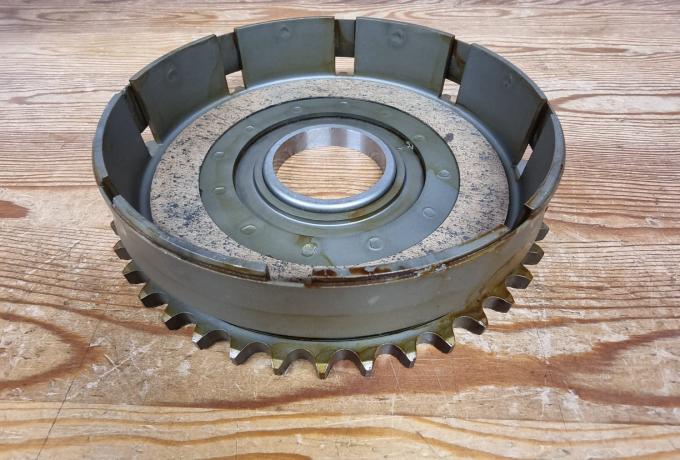 BSA B31. B33. Clutch Sprocket. Basket. Housing 3&4 Plate Clutch