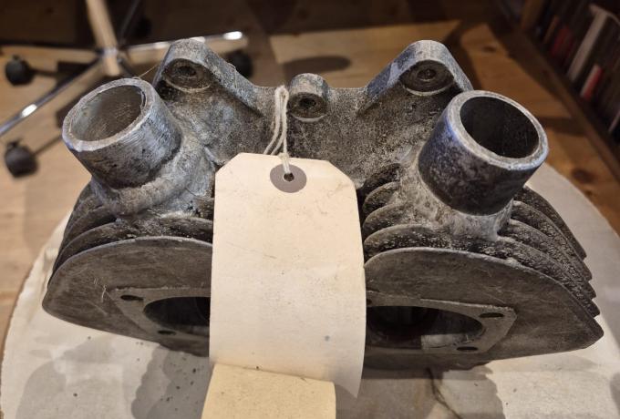 Triumph Cylinder Head 350 cc 3TA/T21 1959 used