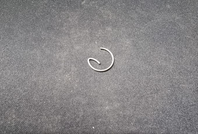 BSA A10 Gearchange Spindle Circlip 