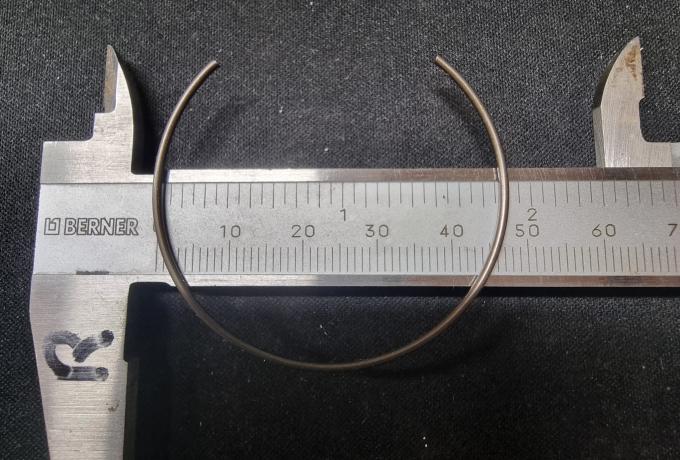 Norton Circlip for Main Bearing Seal