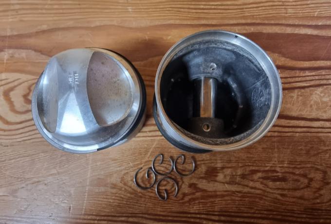 Triumph 650cc. T120. Tiger 100. TR6. Piston Pair +030. NOS. 