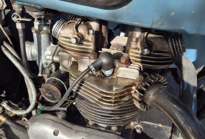 Triumph 650cc. 