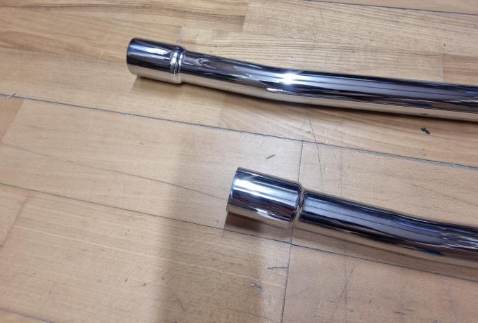 Triumph T100R. Exhaust Pipes Pair. Push In. 1972. 1 1/8"