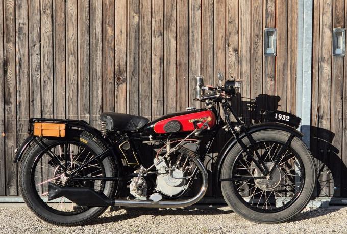 Ultima Lyon 350 cc SV 