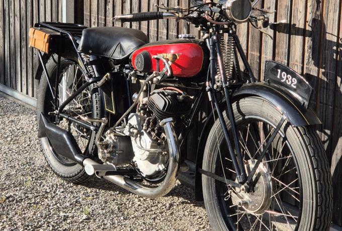Ultima Lyon 350 cc SV 