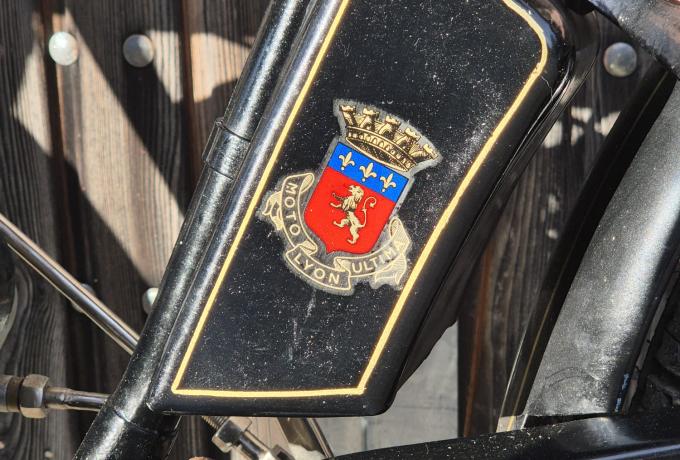 Ultima Lyon 350 cc SV 