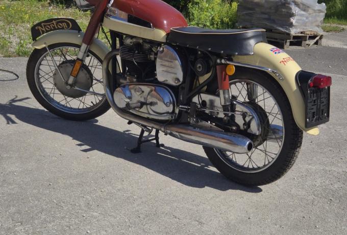 Norton Dominator 88. 500 cc. 1961