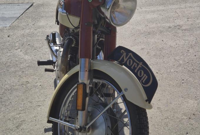 Norton Dominator 88. 500 cc. 1961