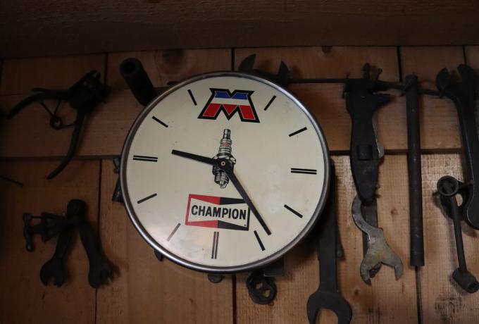 Champion clock 