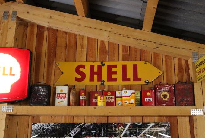 Shell arrow Sign