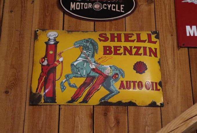 Shell Benzin Sign