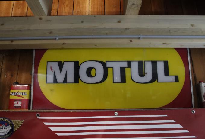 Motul sign