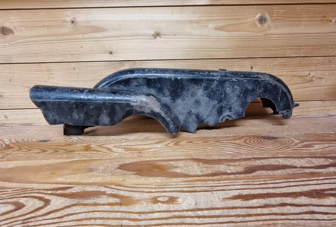 AJS / Matchless Primary Chainguard used. 