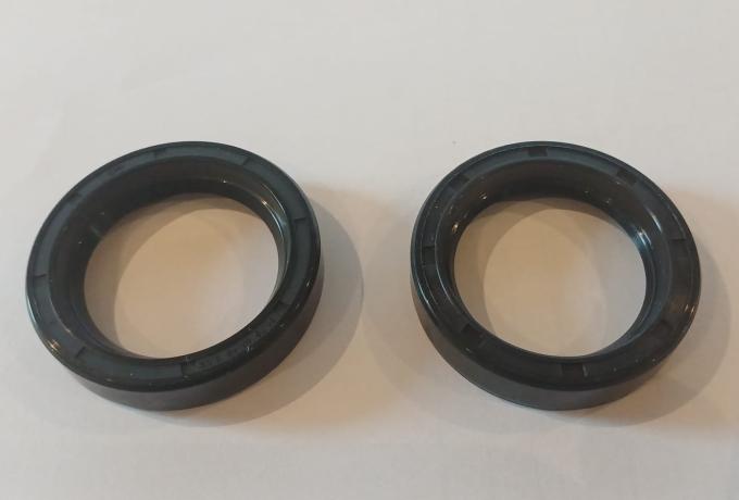 AJS/Matchless Oil Seal for 1 1/8" Forks /Pair