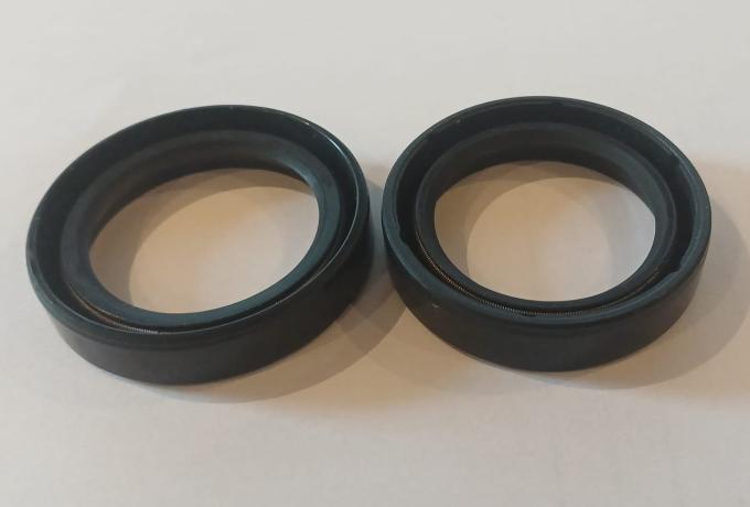 AJS/Matchless Oil Seal for 1 1/8" Forks /Pair