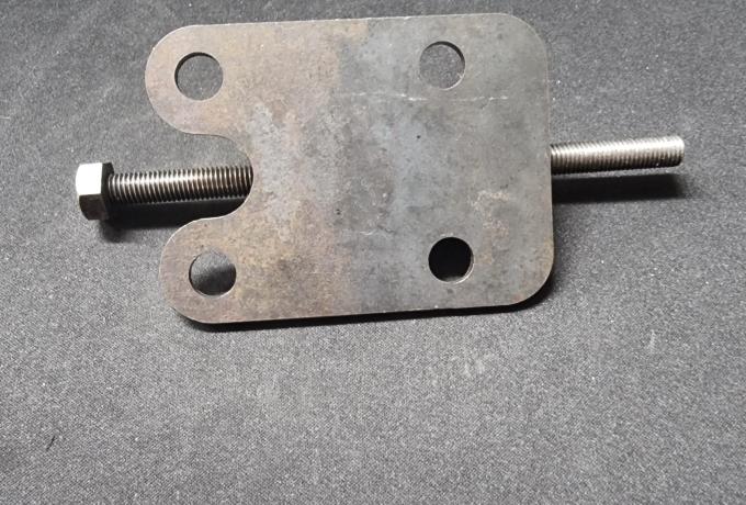 Sturmey Archer. 4 Stud Gearbox Adjuster and Plate.