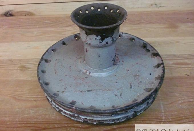 Ariel Front Hub used 1945-53  350 cc