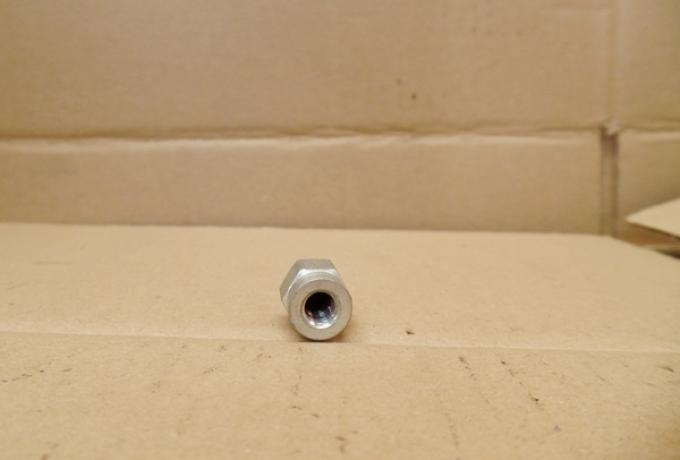 Norton Mutter für Ventildeckel NOS