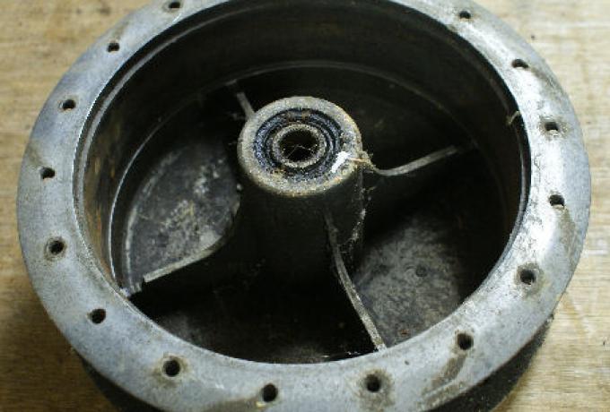 Vorderrad Nabe gebraucht