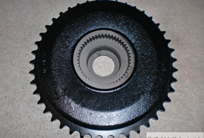 Triumph QD Kettenrad/Bremstrommel hinten 43Z