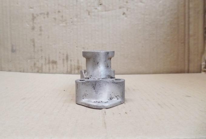 Ajs/matchless. Inlet Manifold 011633 1" used