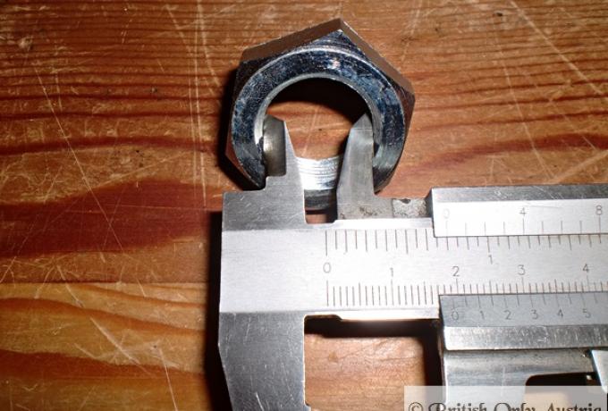 BSA A10 Mutter Swinging Arm Spindel