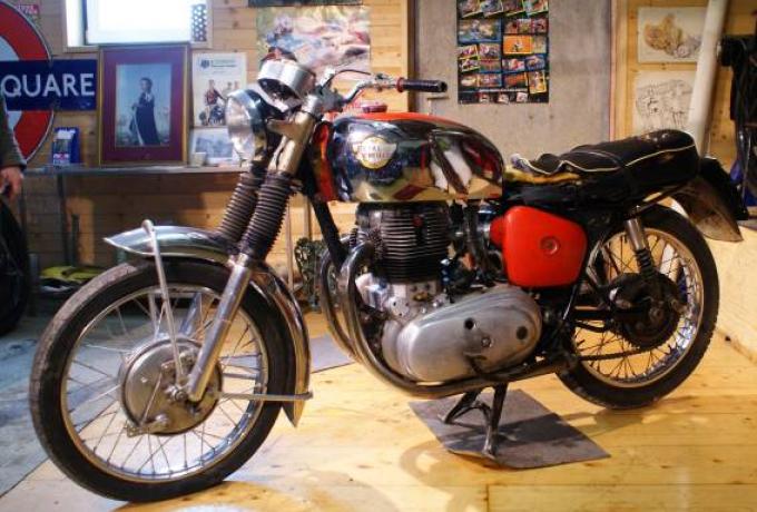 Royal Enfield Interceptor 736 cc   1965