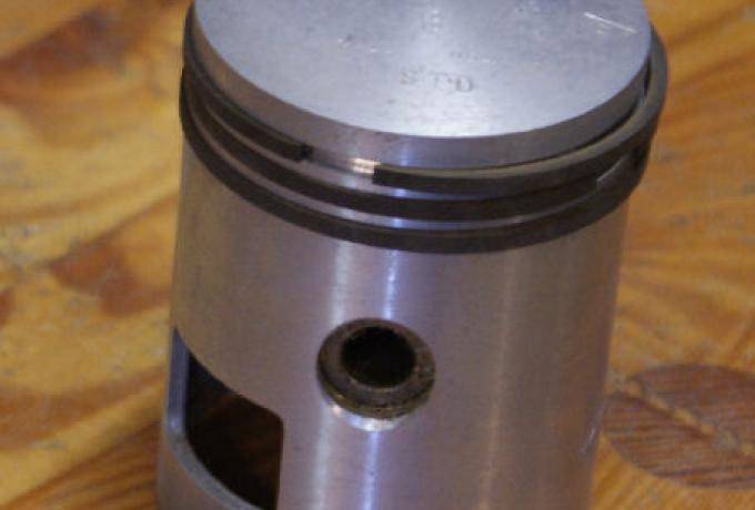 2 Stroke Piston 57.9mm used
