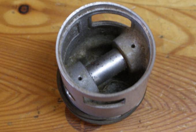 2 Stroke Piston 57.9mm used