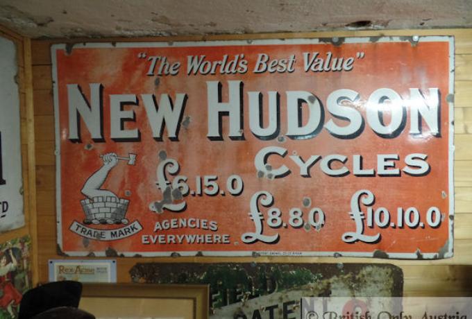 New Hudson Cycles Sign