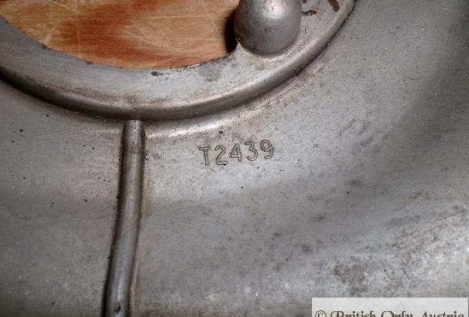 Triumph Chaincase T2439 used