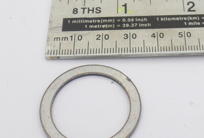 Spacer. Washer between bearings 016889A