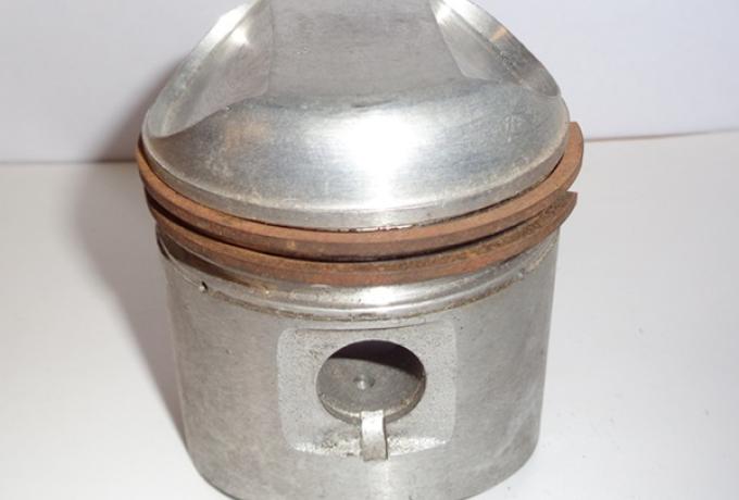 Triumph Piston E6899+010