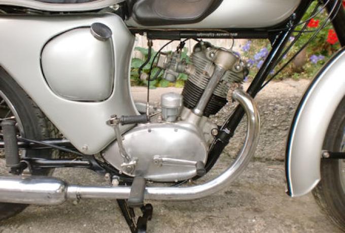 Triumph Tiger Cub. 200cc