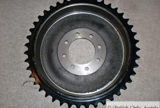 Triumph Kettenrad/Ritzel mit Bremstrommel 43Z.  350,500,650 ccm
