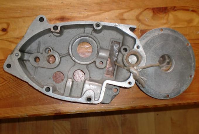 Triumph Gearbox Inner Cover used