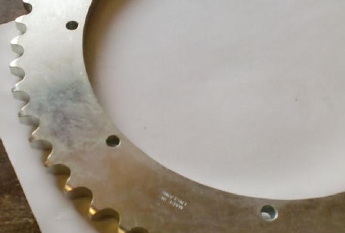 Triumph Kettenrad 8 Loch 52Z.