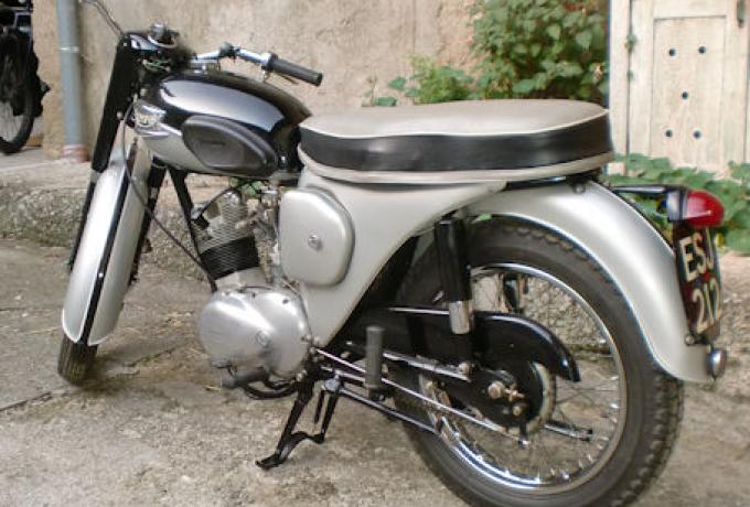 Triumph Tiger Cub. 200cc